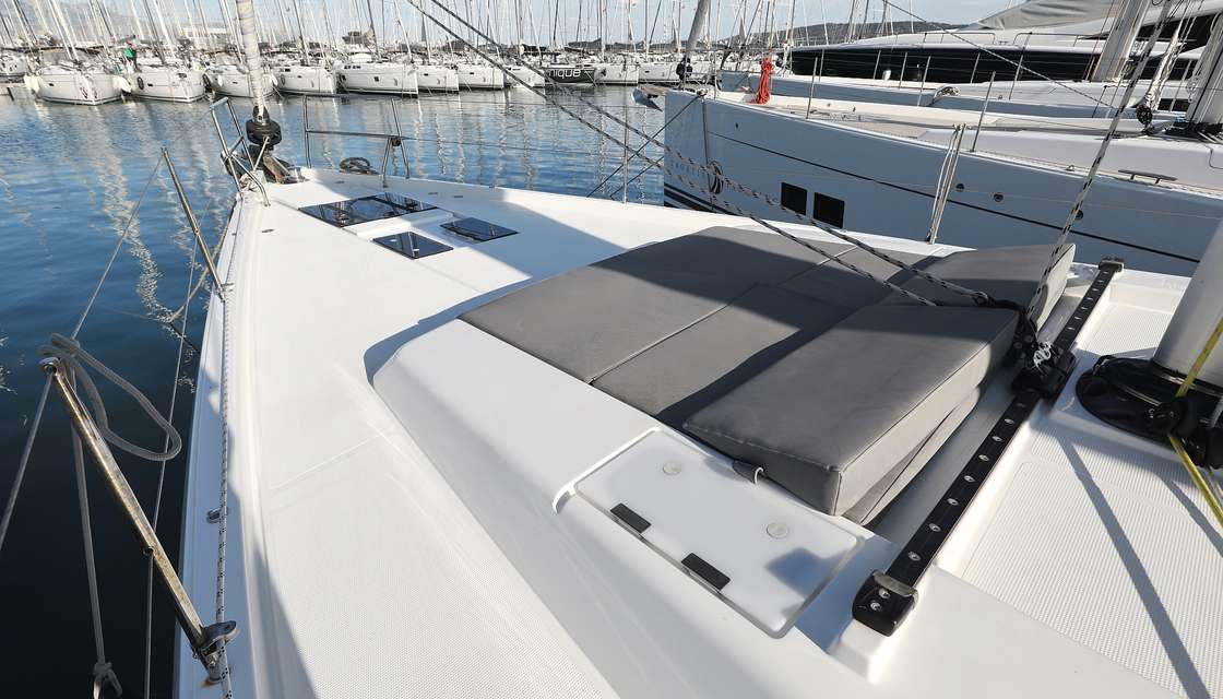 Hanse 548