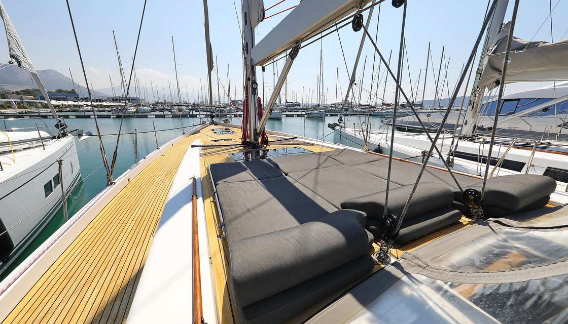 Hanse 588