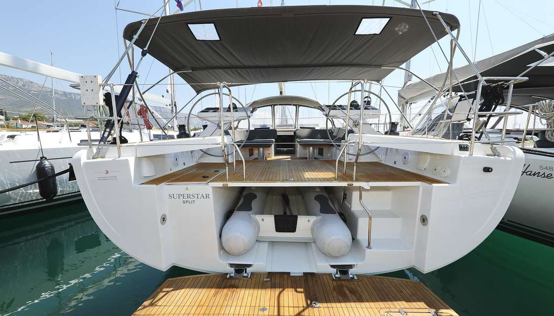 Hanse 588