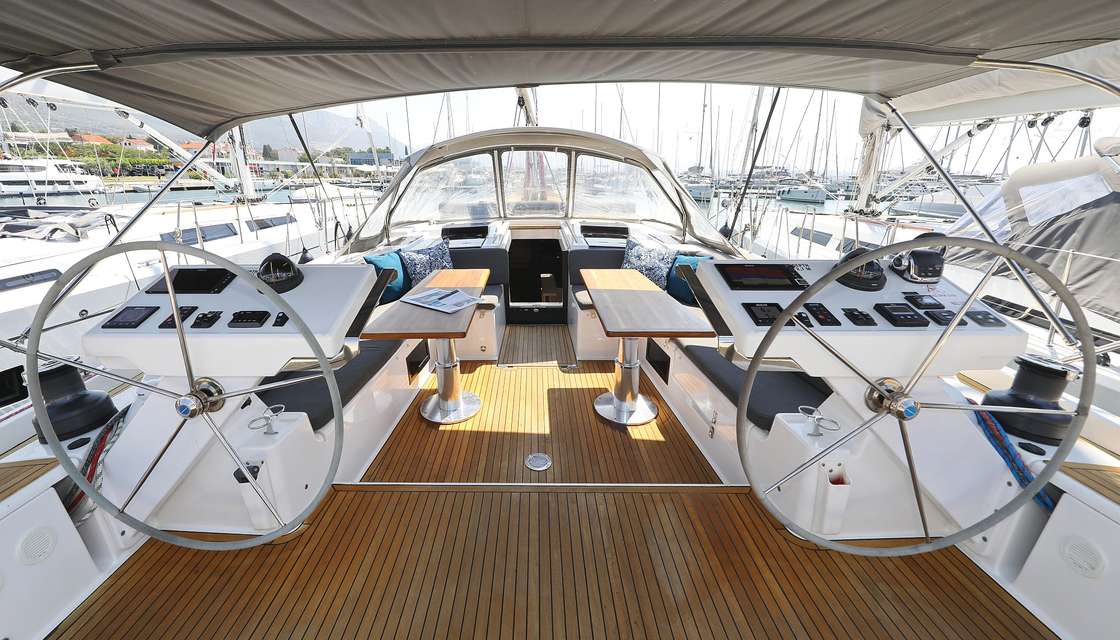 Hanse 588