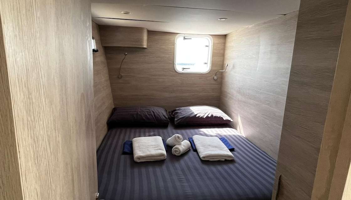 Island Spirit 410