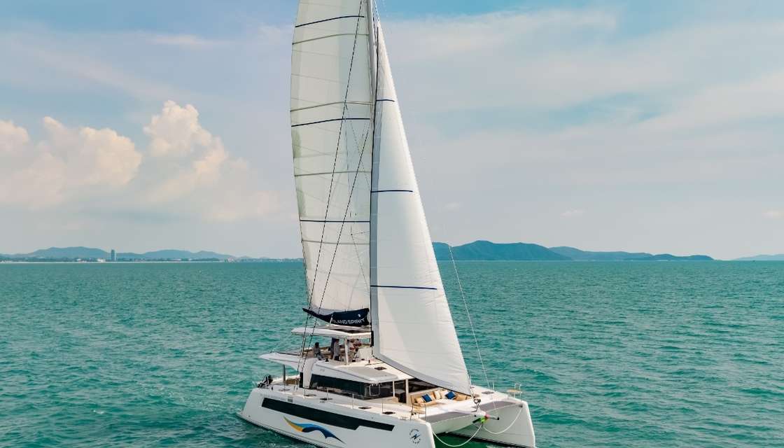 Island Spirit 525