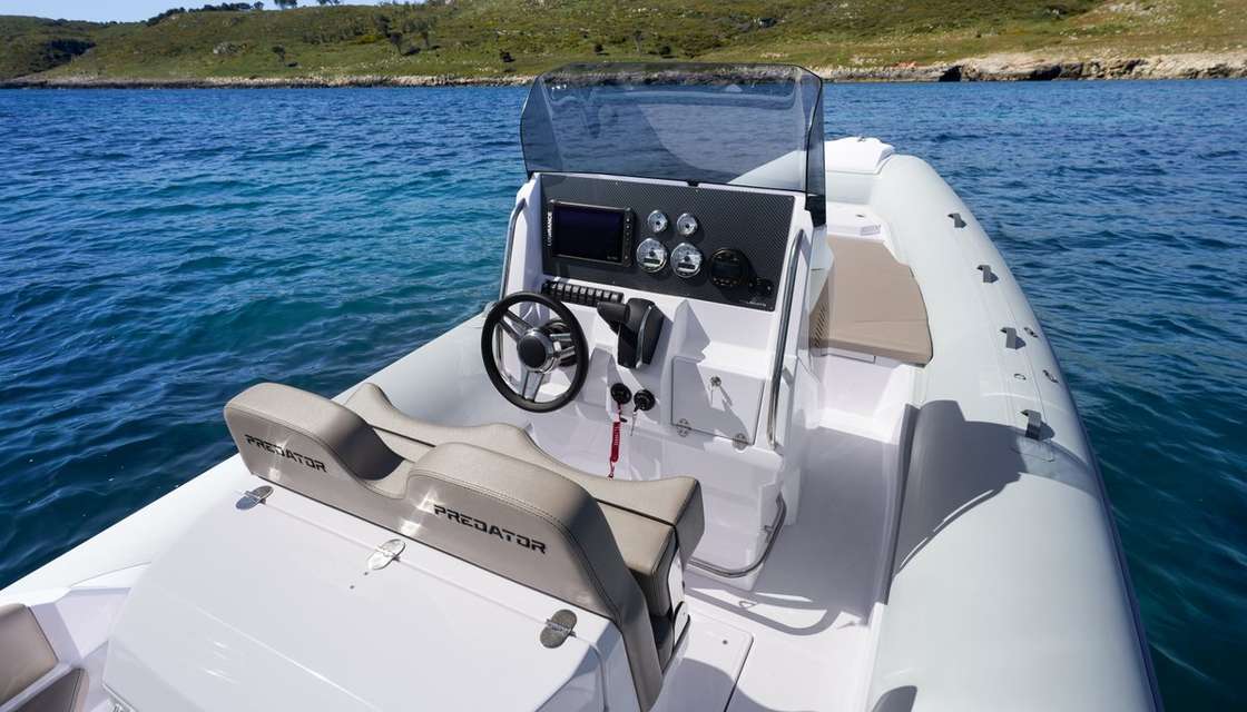 Predator 700