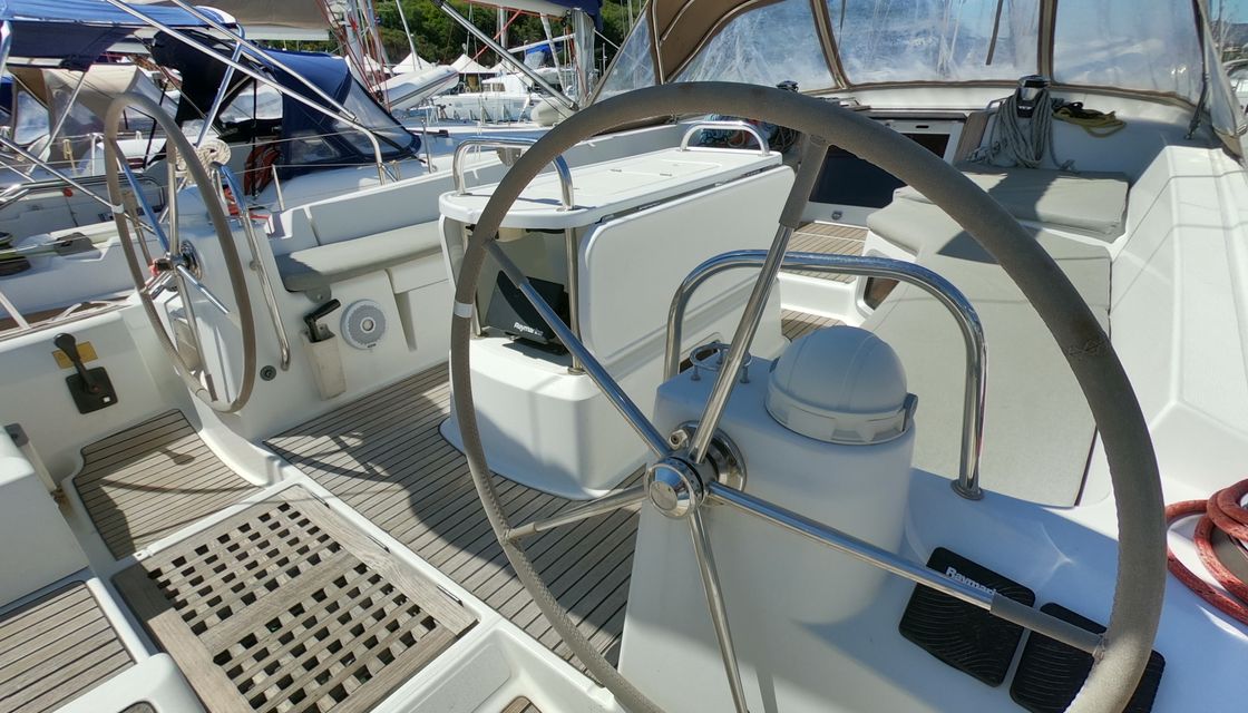 Jeanneau 53