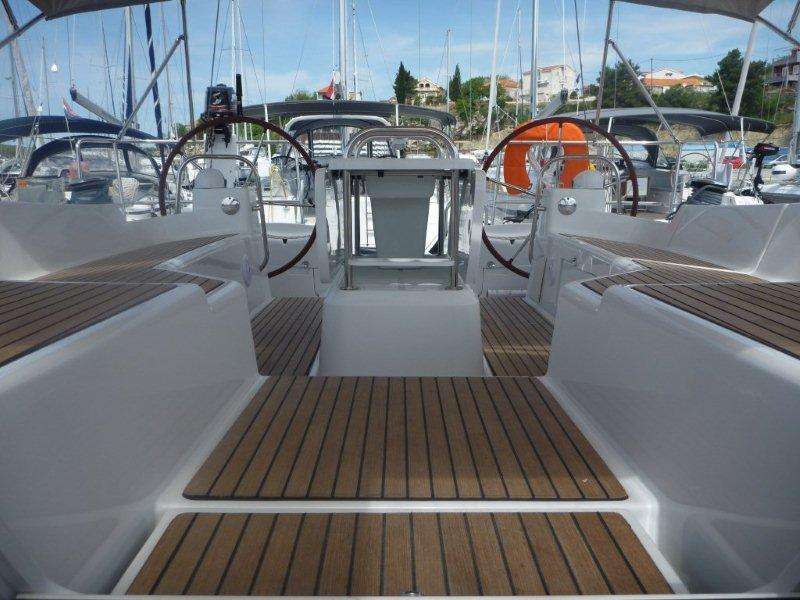 Jeanneau 53