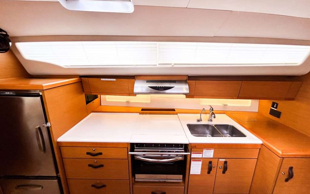 Jeanneau 54