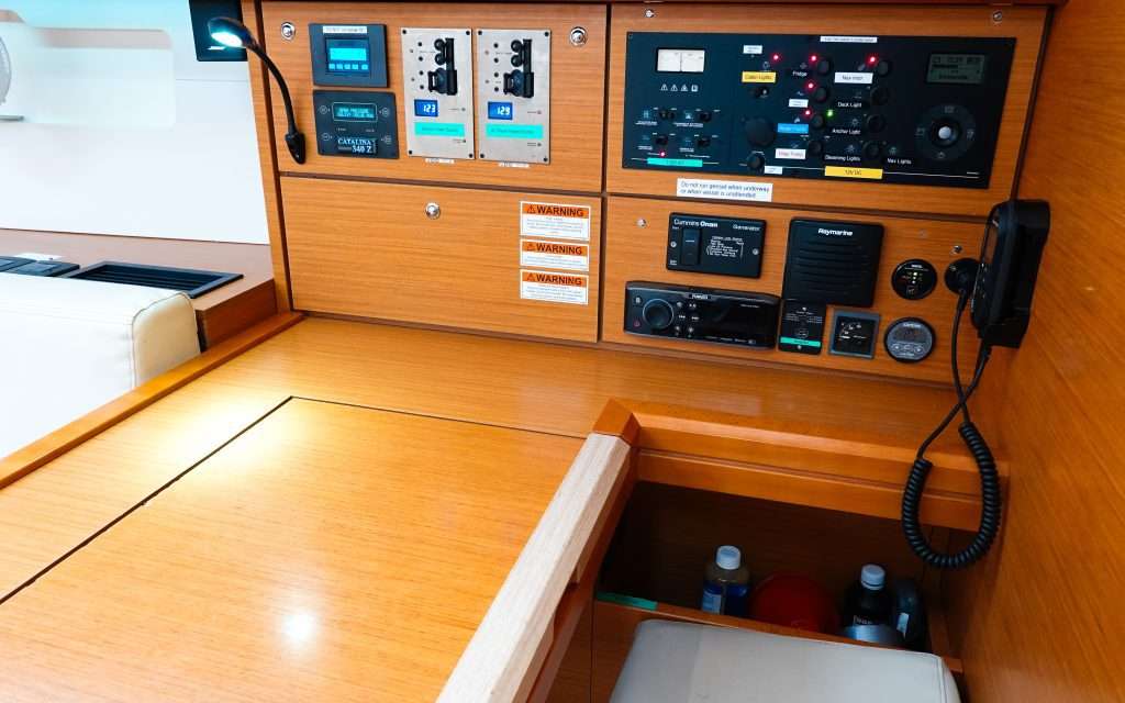 Jeanneau 54