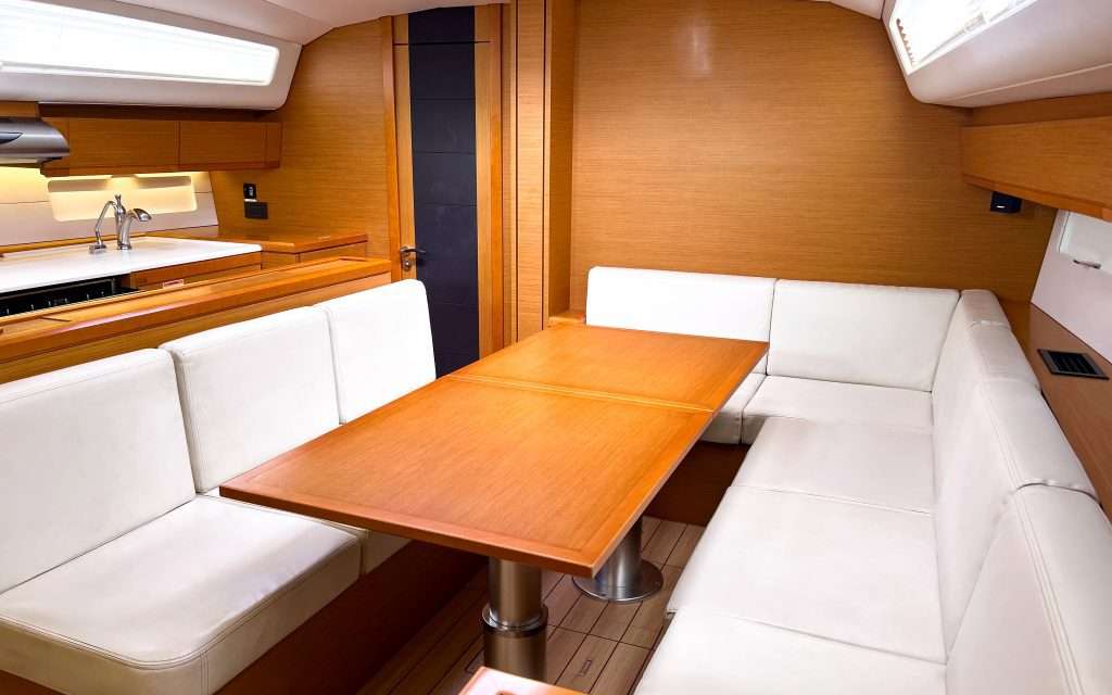 Jeanneau 54