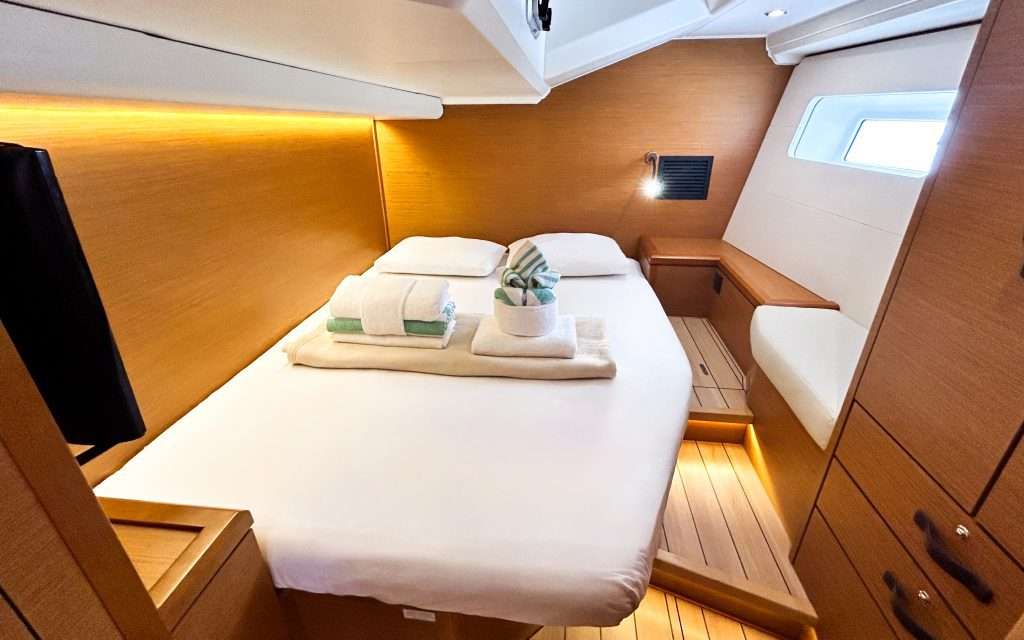 Jeanneau 54