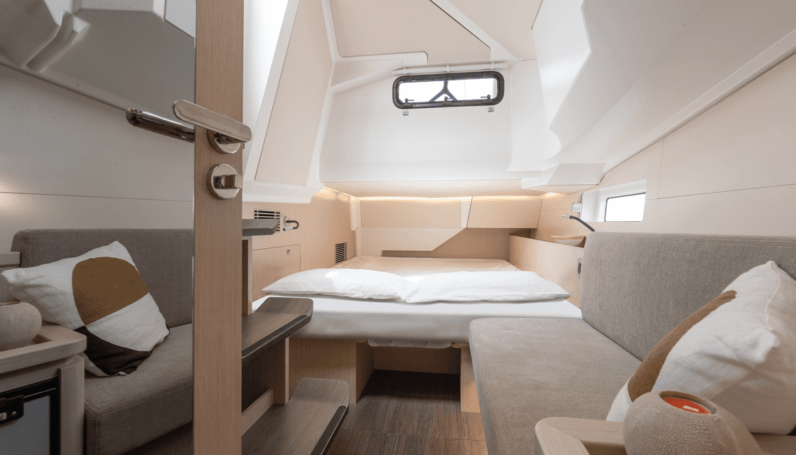 Jeanneau Yachts 55