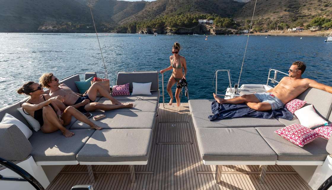 Jeanneau Yachts 55