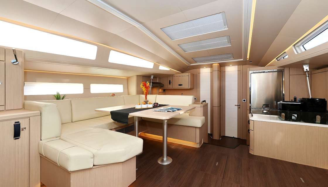 Jeanneau Yachts 60