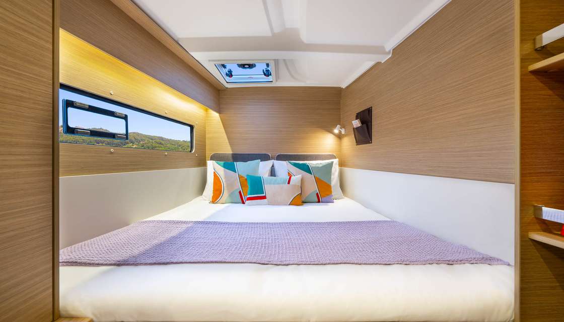 Lagoon 38