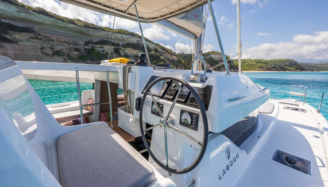 Lagoon 38