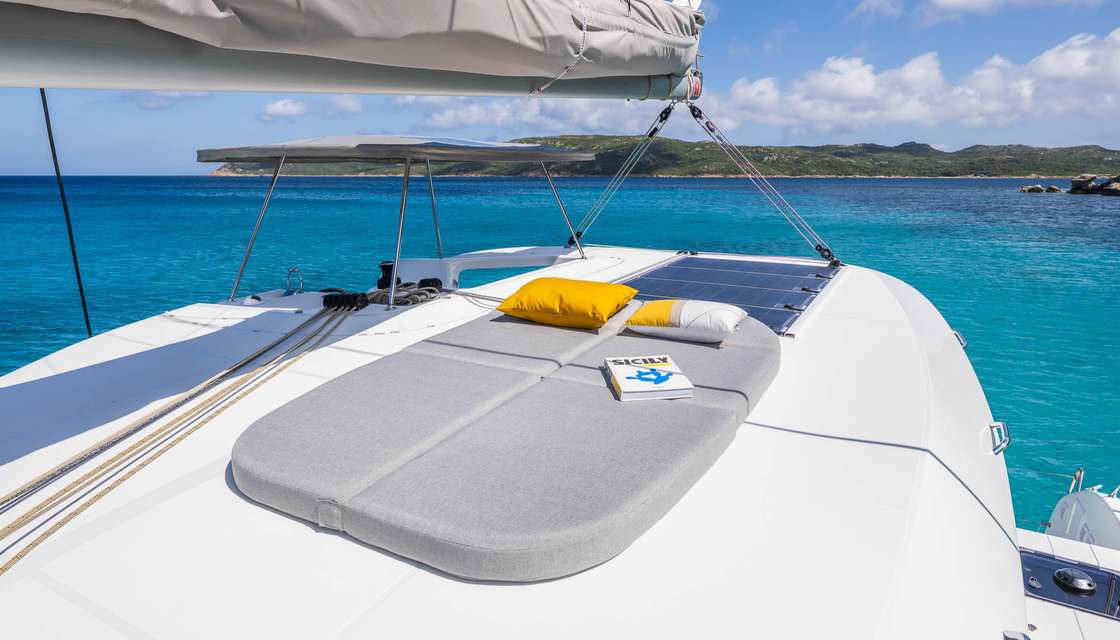 Lagoon 38