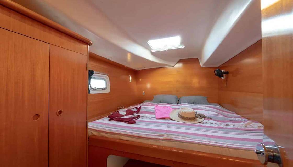 Lagoon 380