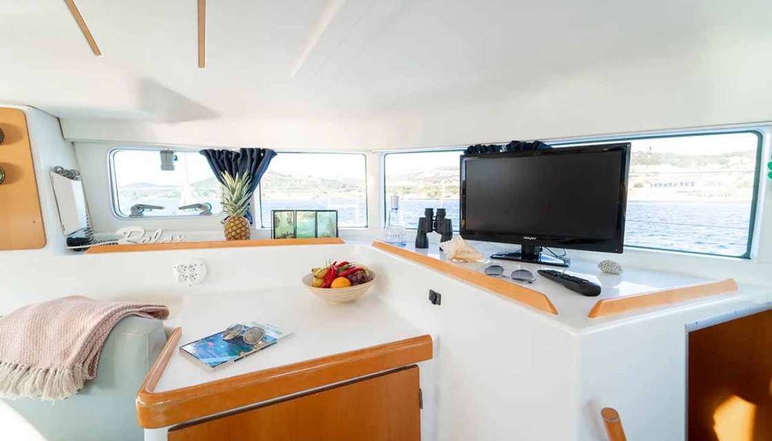 Lagoon 380