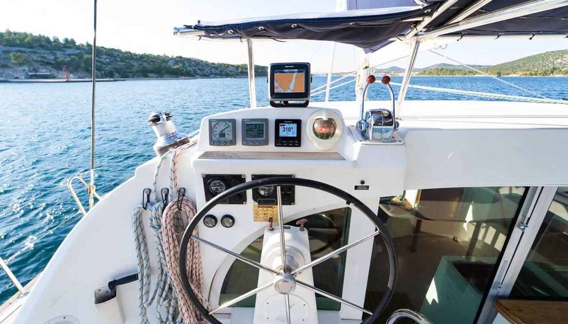 Lagoon 380