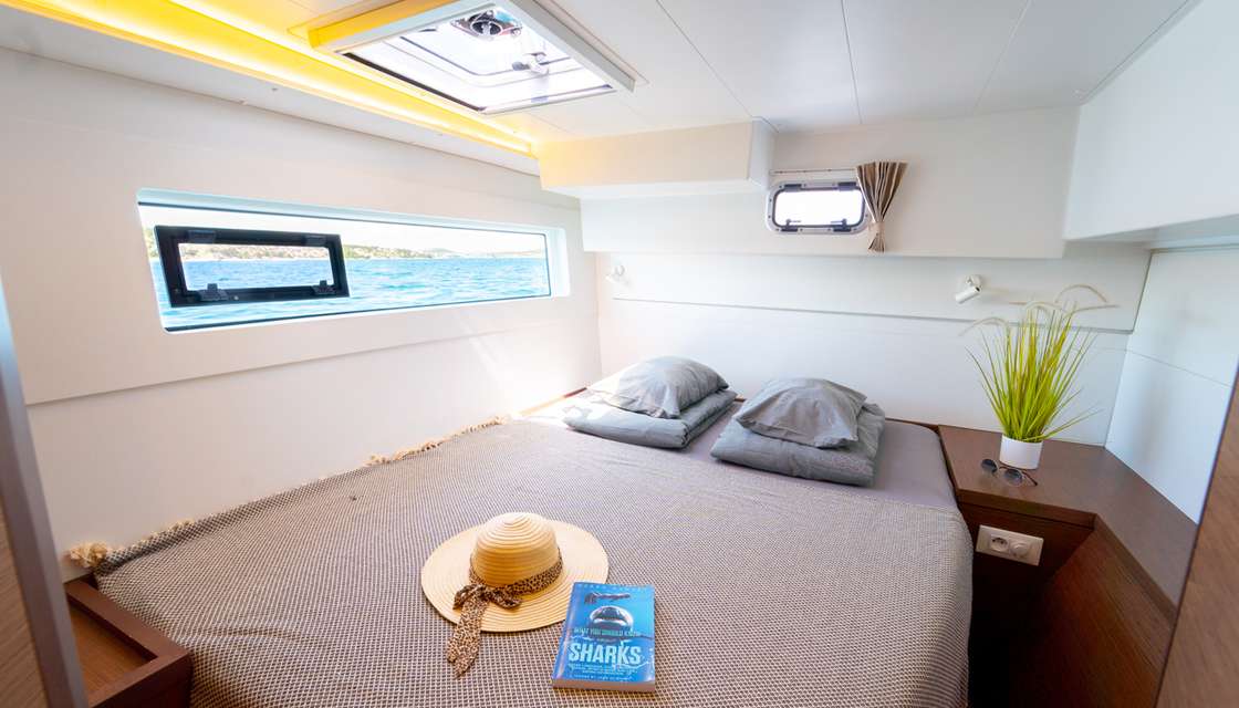 Lagoon 40