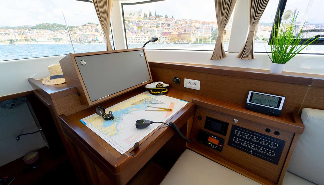 Lagoon 40