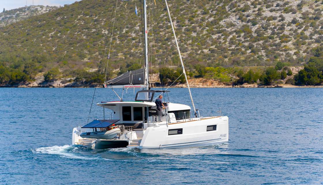 Lagoon 40