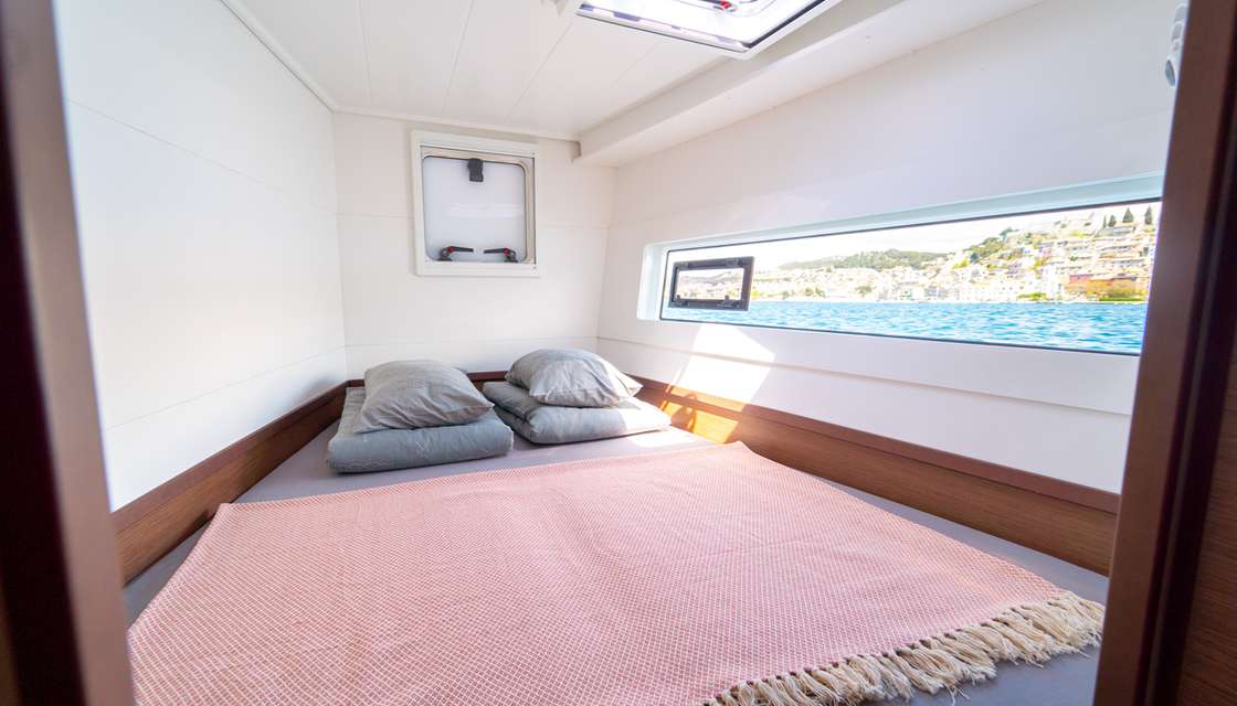 Lagoon 40
