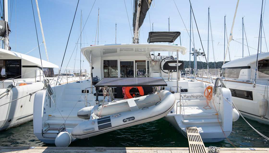 Lagoon 40