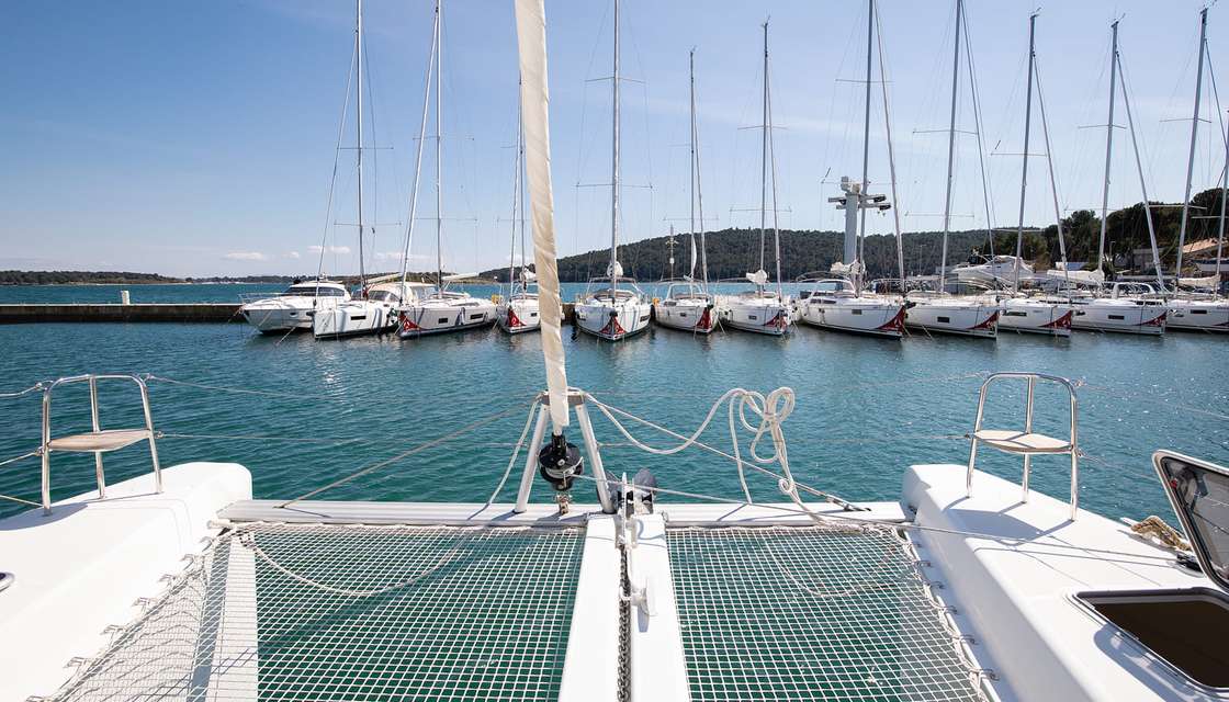 Lagoon 40