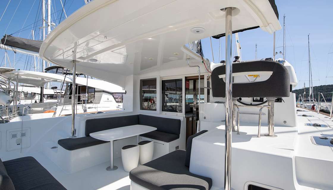 Lagoon 40