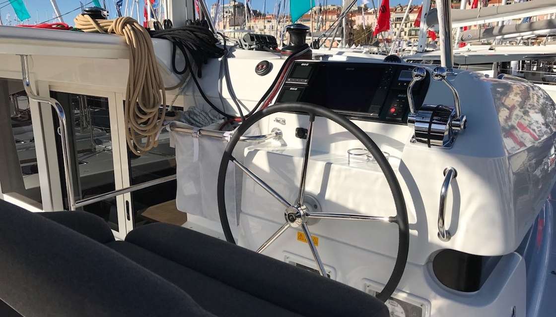 Lagoon 40