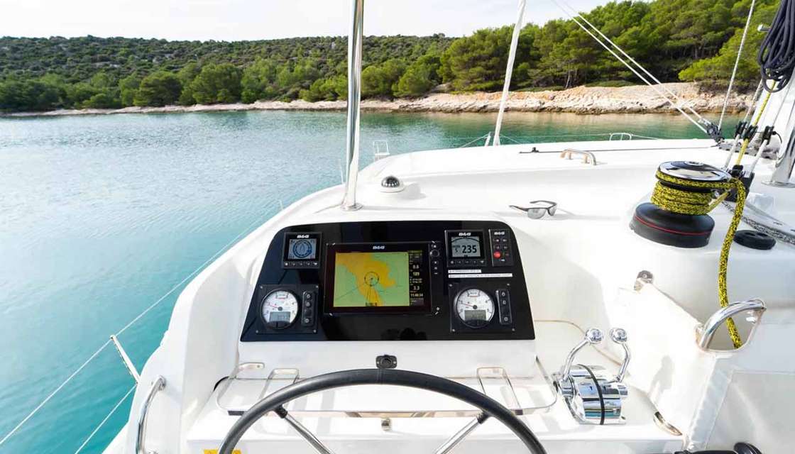 Lagoon 42