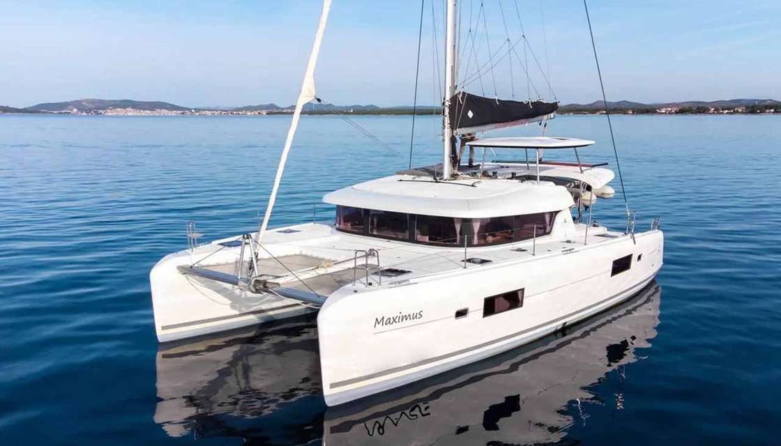 Lagoon 42