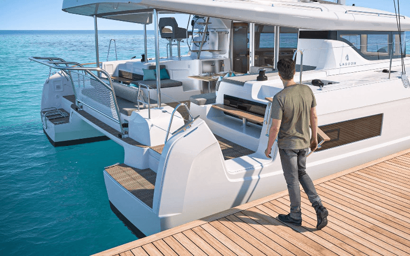Lagoon 43