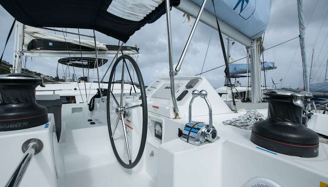 Lagoon 450 F