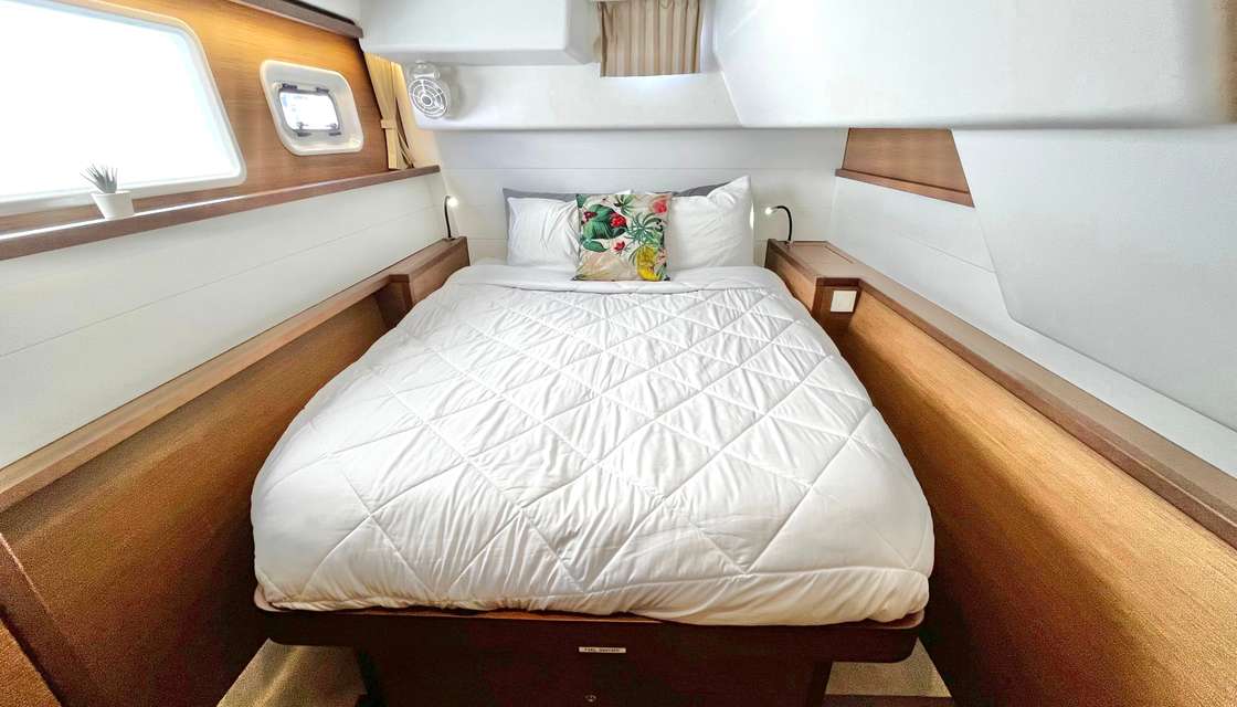Lagoon 450 F