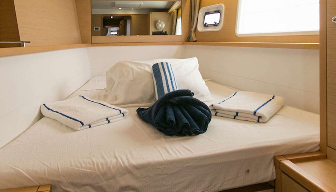 Lagoon 450 F