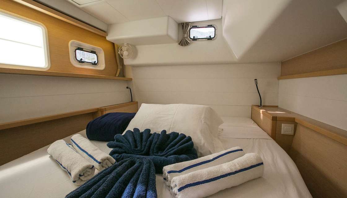Lagoon 450 F
