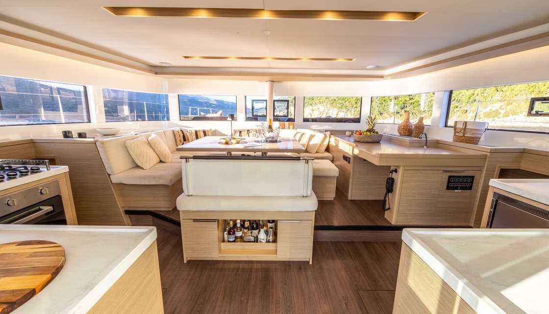 Piano della barca Lagoon 51