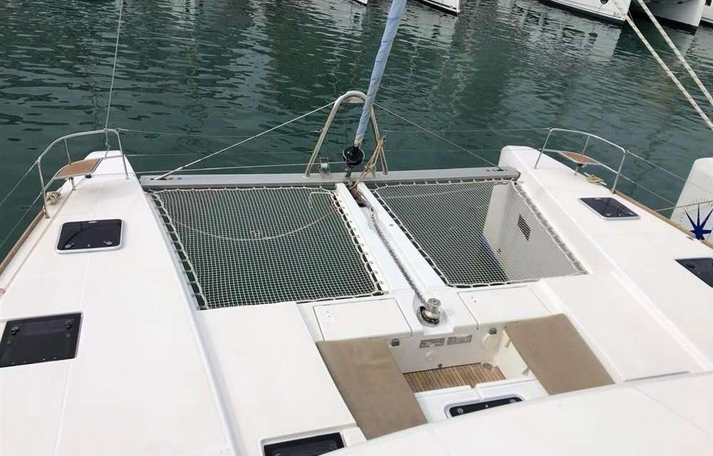 Bootslayouts Lagoon 52 Fly
