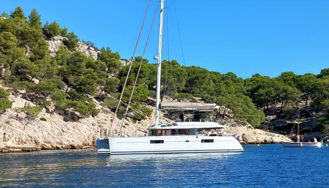Lagoon 560
