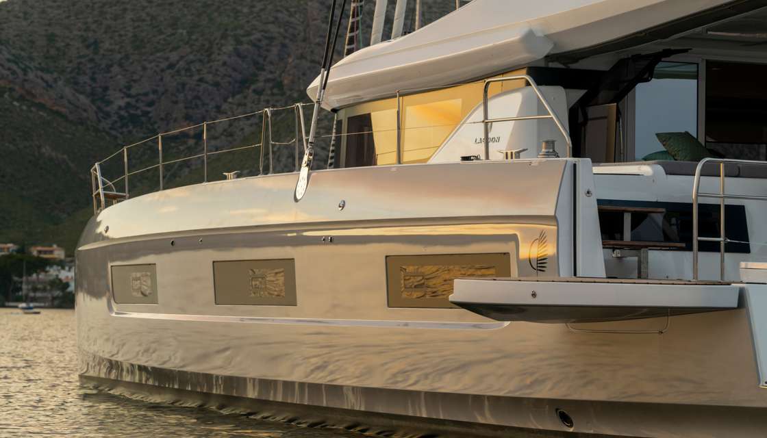 Lagoon 60