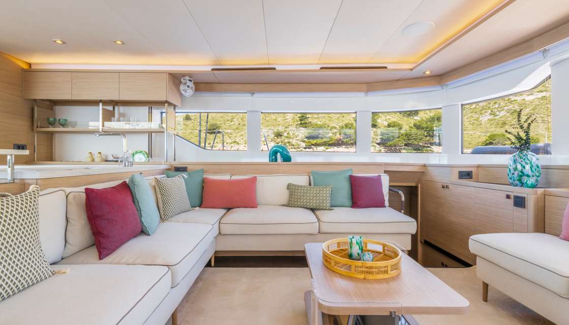 Lagoon 60