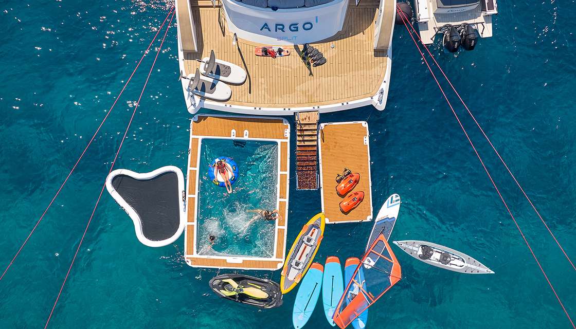 Piano della barca ICY 55