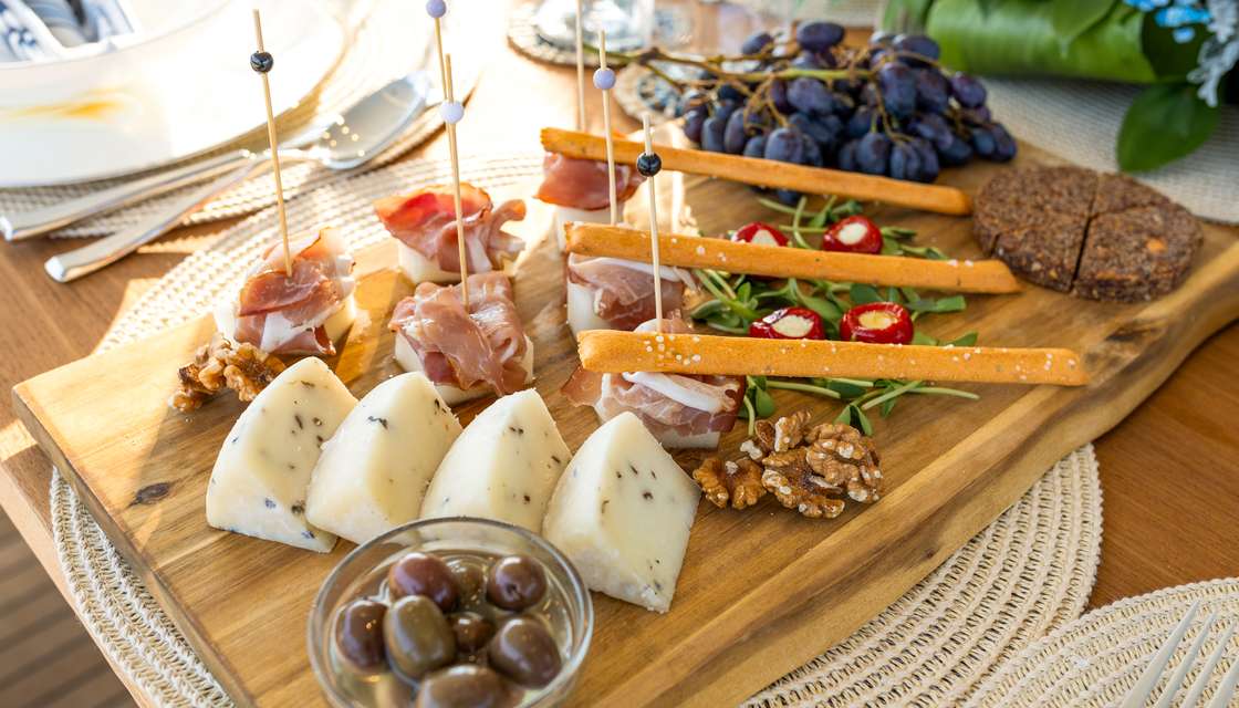 Ferretti Custom Line 100