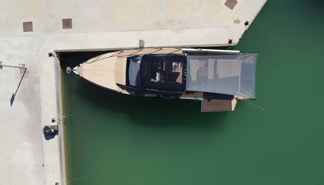 Nuva M11 Open