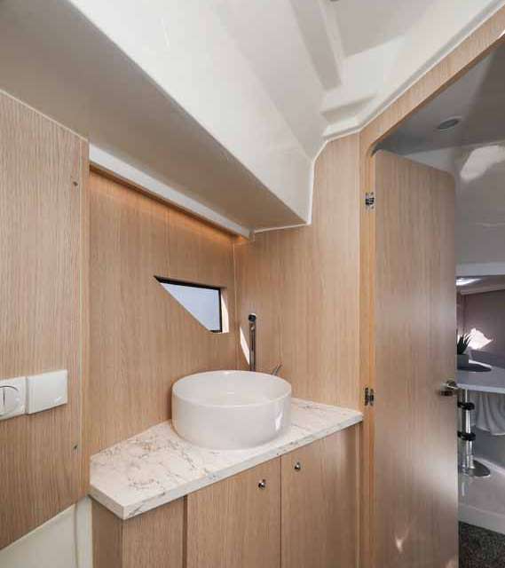 Nuva M9 Cabin