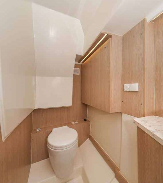 Nuva M9 Cabin