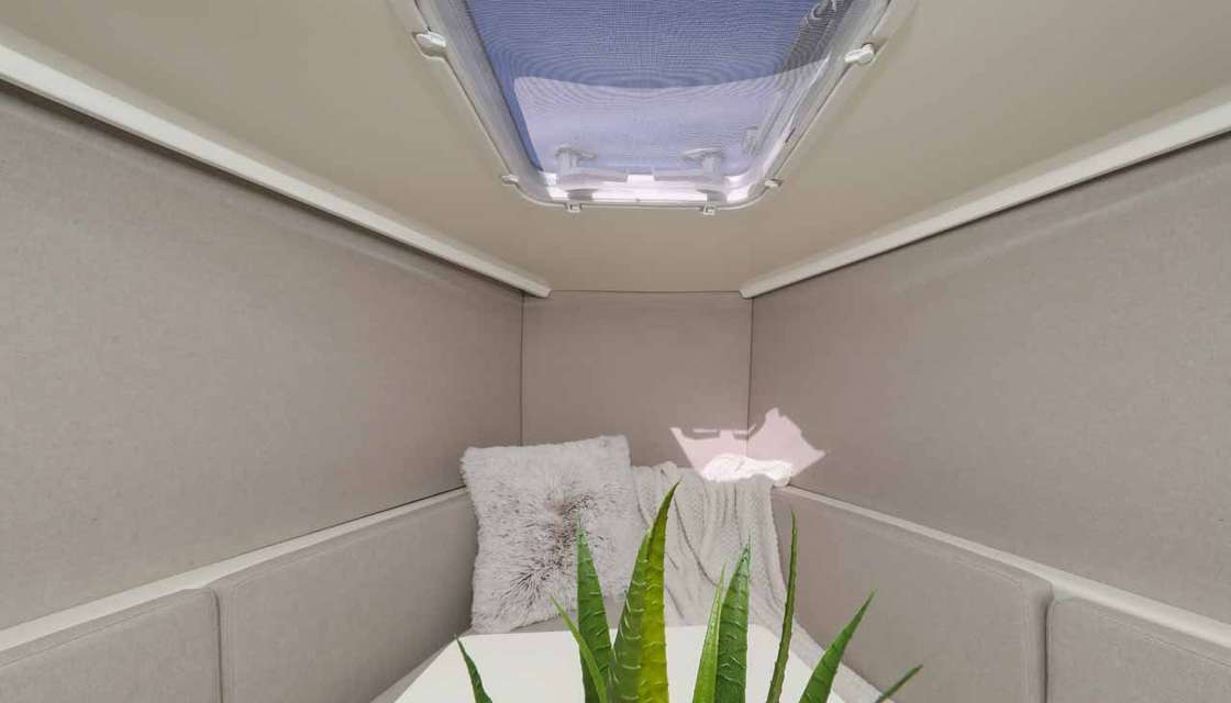 Nuva M9 Cabin
