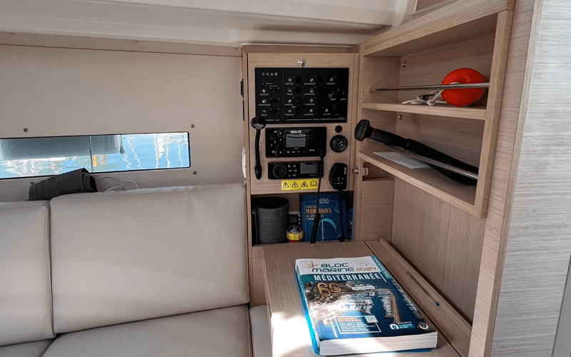 Oceanis 30.1