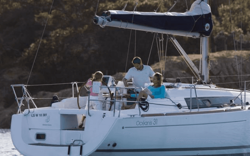 Oceanis 31